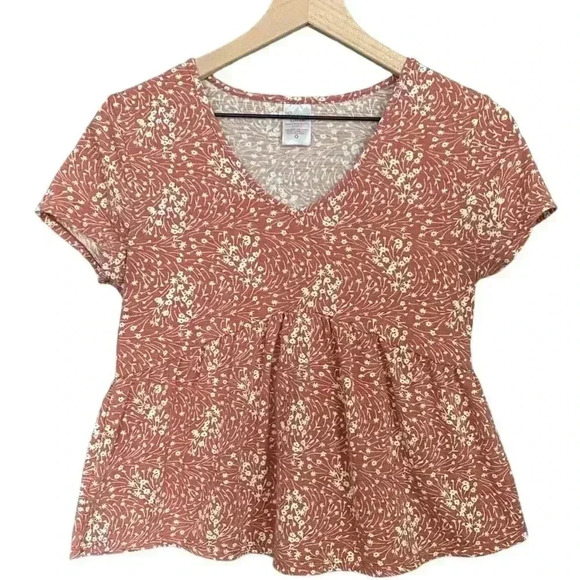 Babydoll top with floral design - Picture 1 of 3